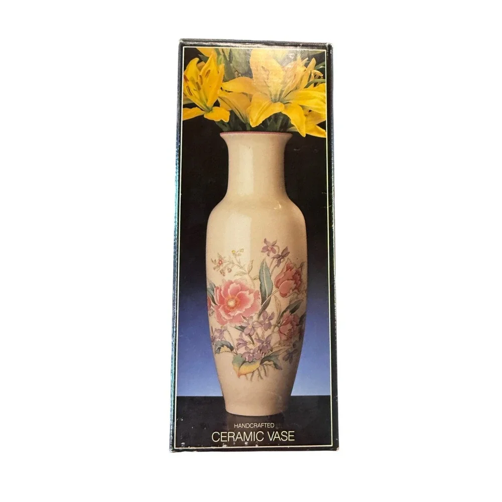 Lozapenco ceramic vase